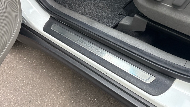 Kia Sportage 2.0 CRDi First Edition 5dr Auto [AWD] Diesel Estate